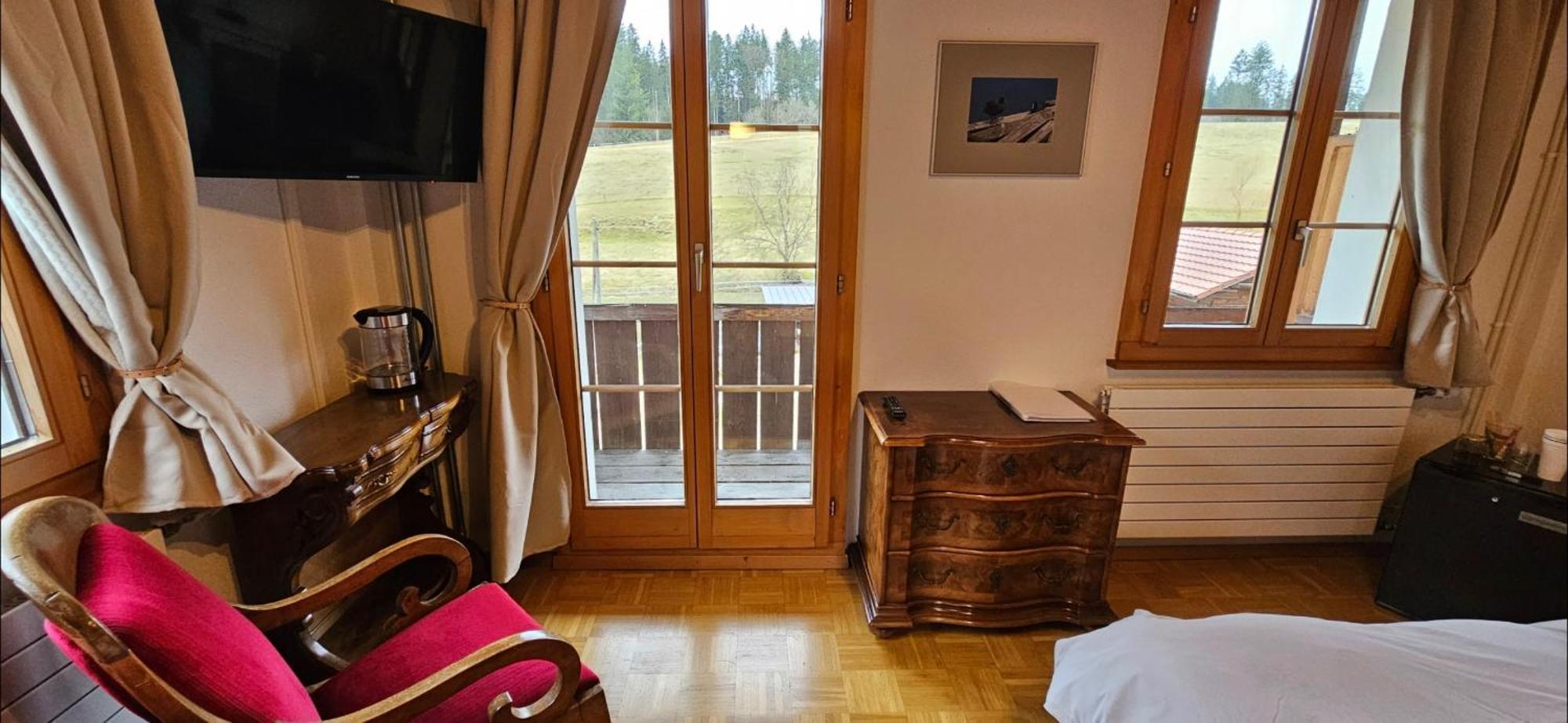 Miramont Horse Trekking Hostel Saicourt Εξωτερικό φωτογραφία